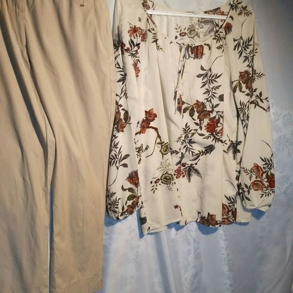 Cleo summer long sleeved top size med - Picture 5 of 7